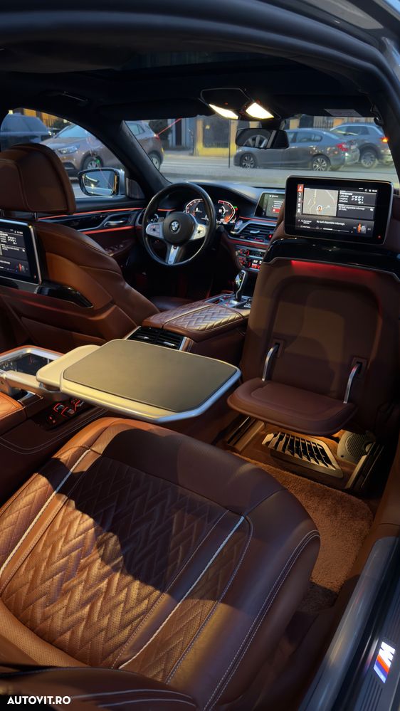 BMW Seria 7 - 21