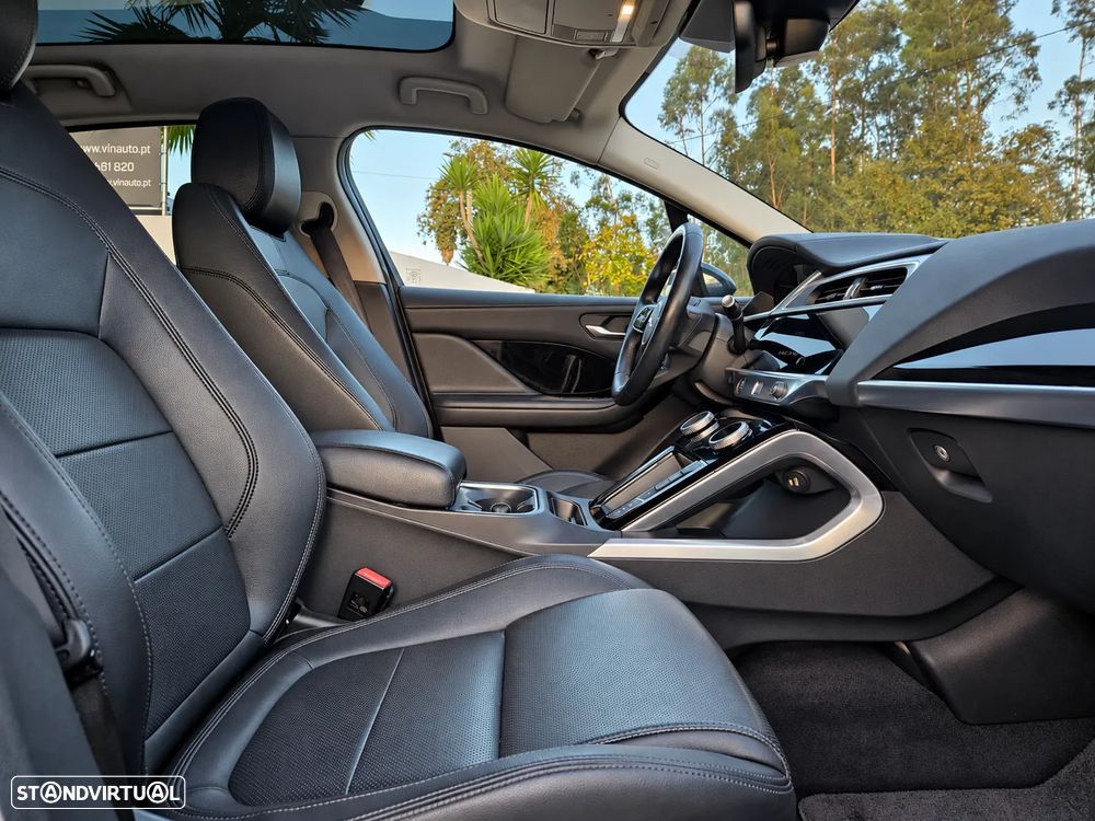 Jaguar I-Pace - 11