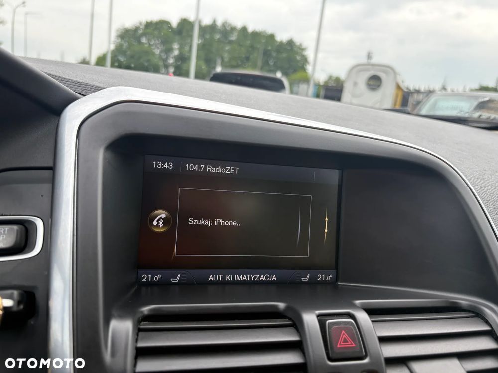 Volvo XC 60 2.4D AWD Summum - 17