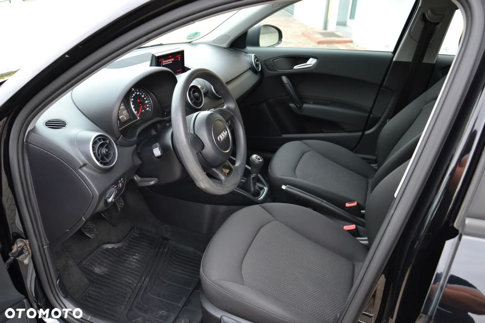Audi A1 Sportback 1.4 TFSI sport - 17