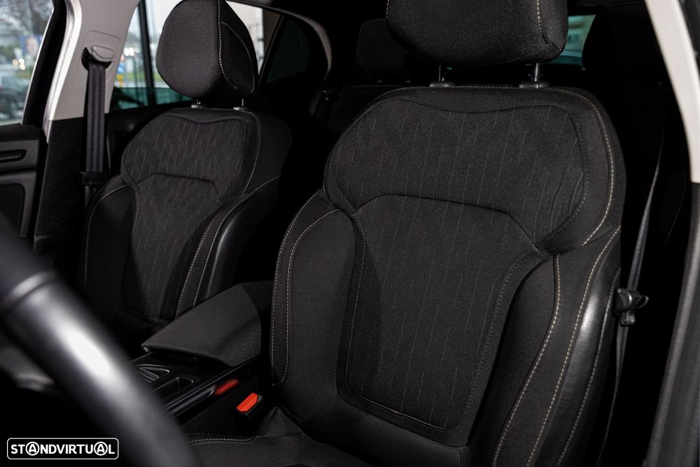 Renault Mégane 1.5 Blue dCi Limited - 18