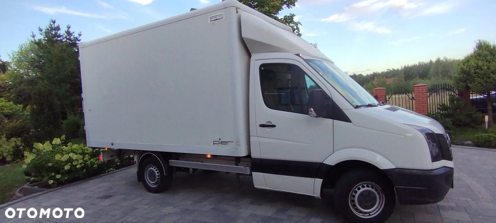 Volkswagen Crafter - 2