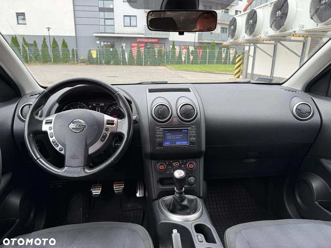 Nissan Qashqai 2.0 dCi DPF I-Way - 10