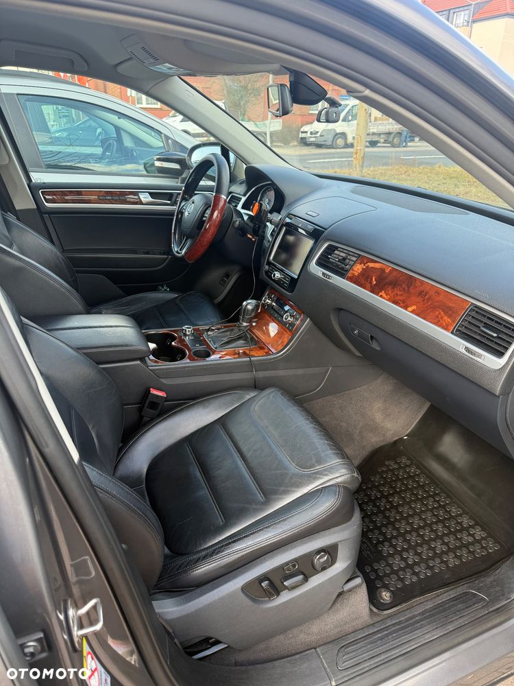 Volkswagen Touareg 3.0 V6 TDI BMT - 13