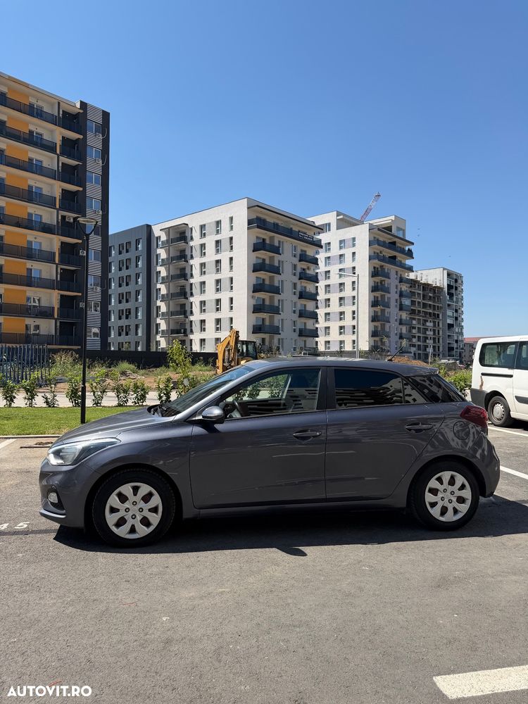 Hyundai i20 1.25 84CP M/T Comfort - 3