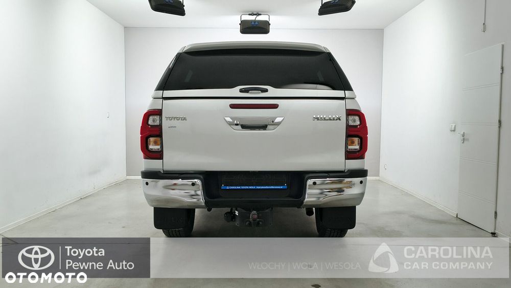 Toyota Hilux 2.8 D-4D Double Cab SR5 4x4 - 21