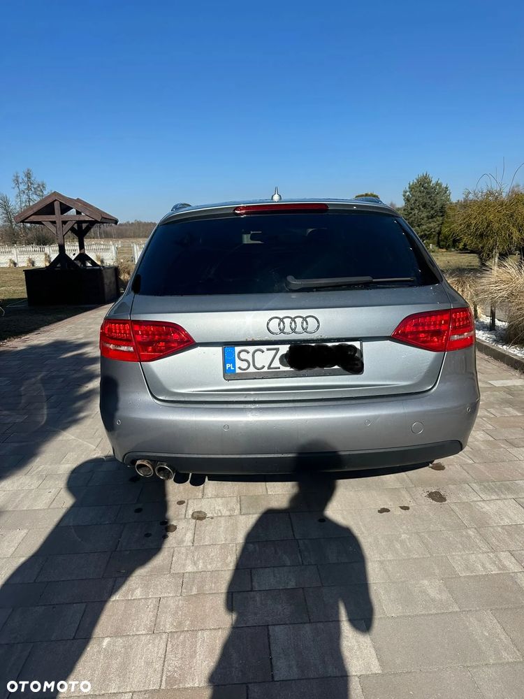 Audi A4 Avant - 4