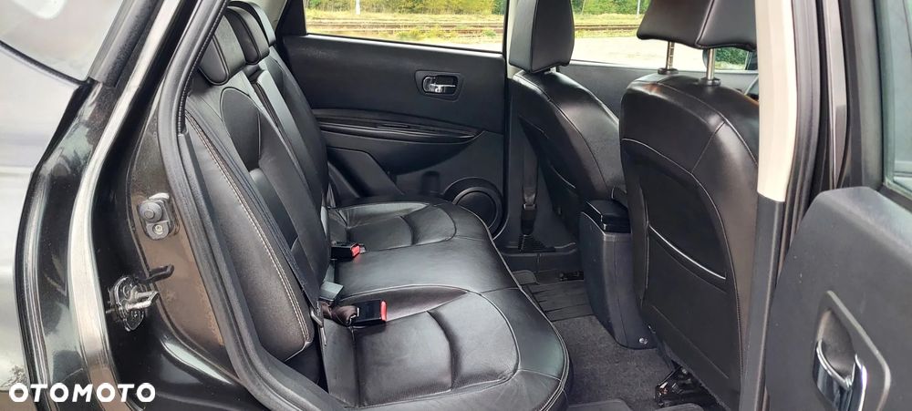Nissan Qashqai - 32