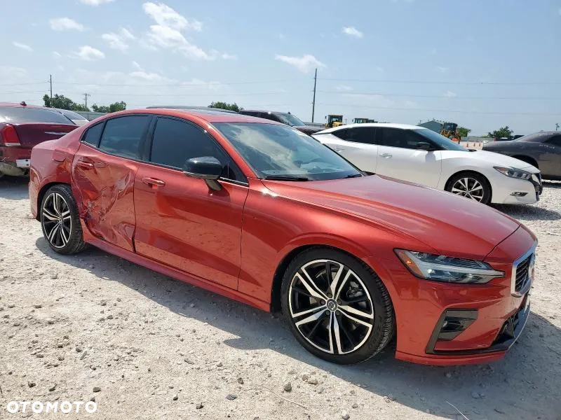 Volvo S60 - 4