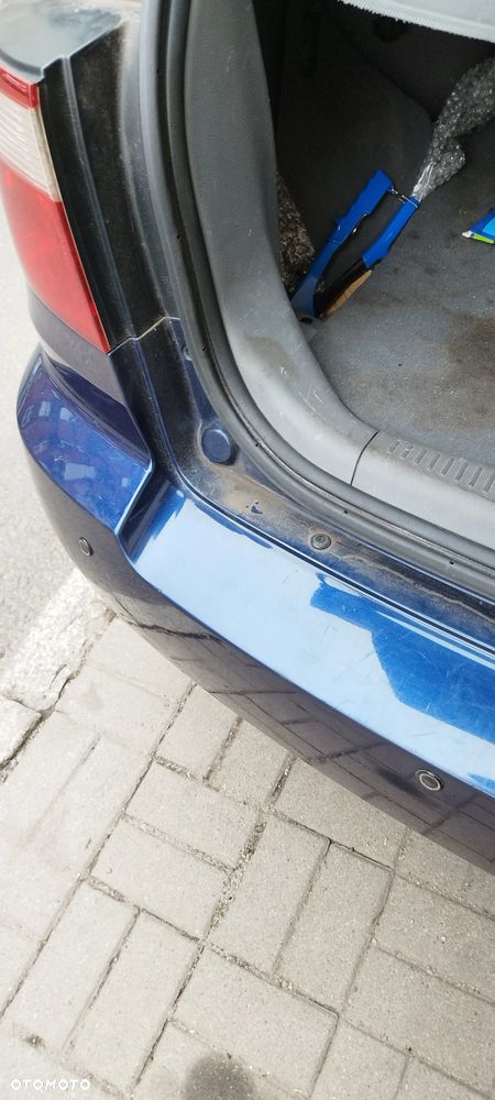 Kia Carens 2.0 CRDi EXpedition - 3