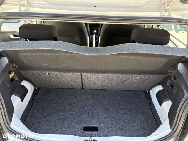 Volkswagen up! white style - 17