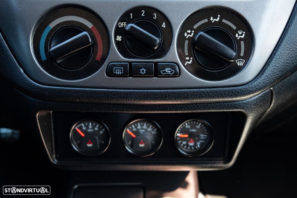 Mitsubishi Lancer 2.0 GSR VIII Ralliart - 29