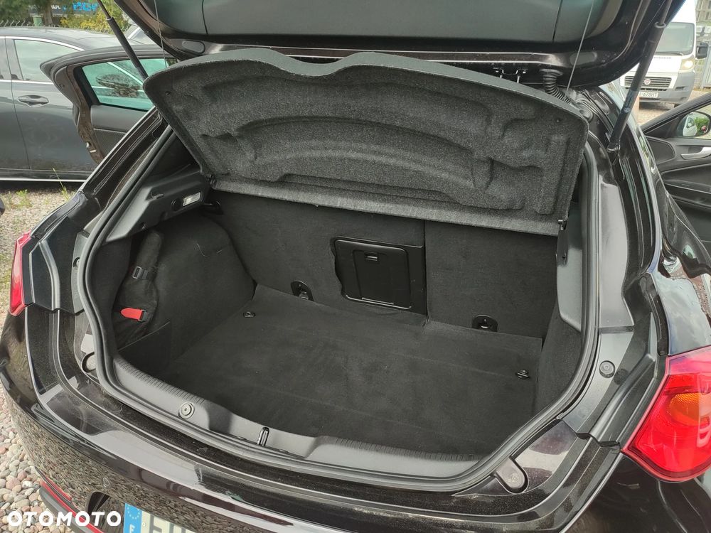 Alfa Romeo Giulietta 1.4 TB 16V Lusso - 22