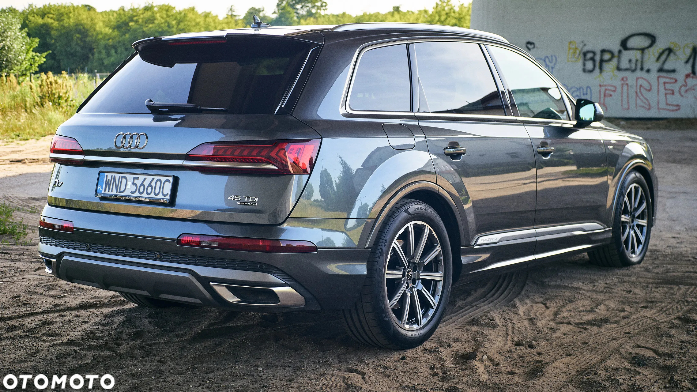 Audi Q7 - 6