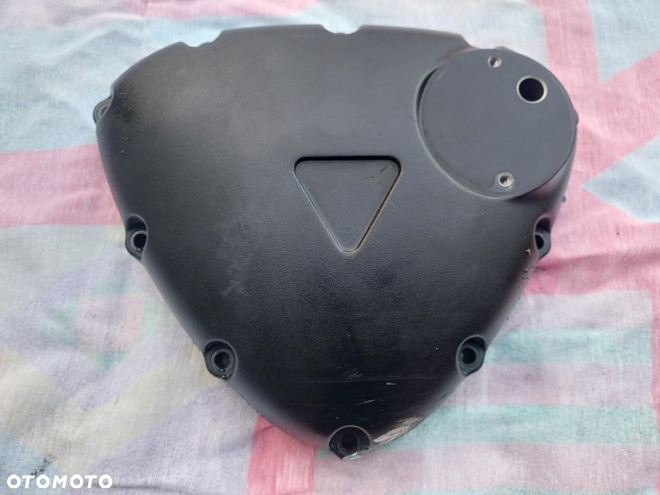 Triumph Bonneville Street Twin Scrambler 900 dekiel kapa pokrywa alternatora - 1
