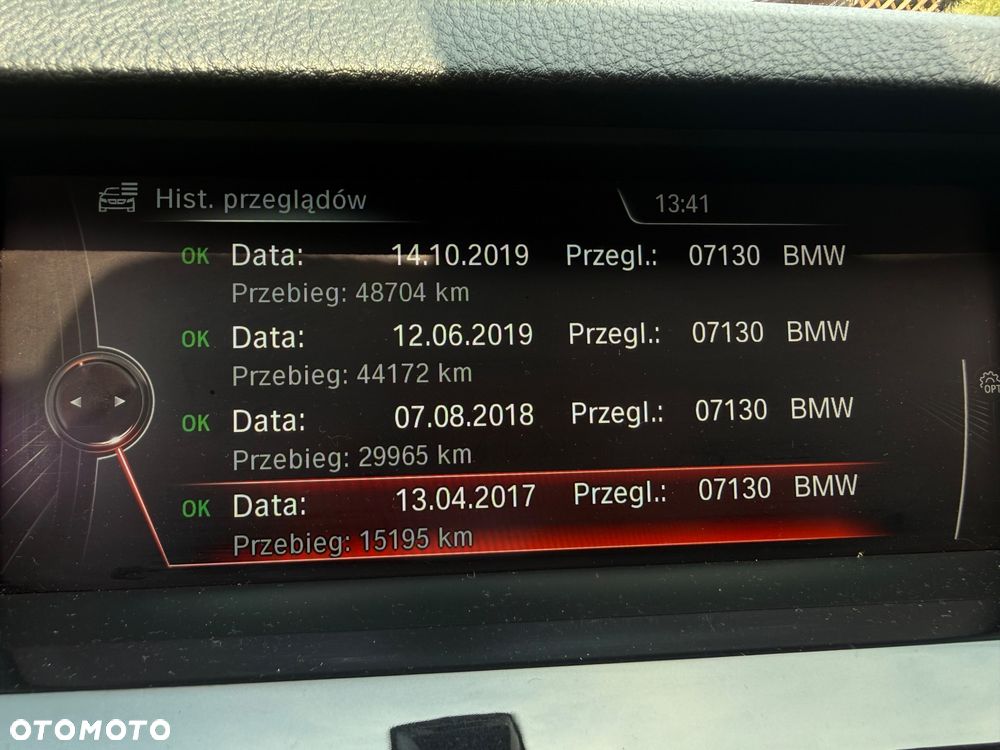 BMW Seria 5 535i xDrive Sport-Aut - 31