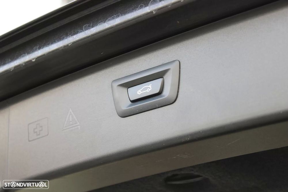 BMW 518 d Line Luxury - 13