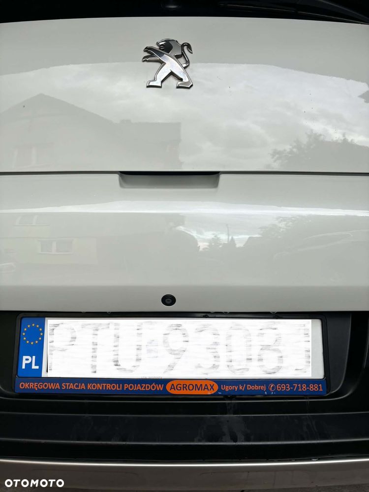 Peugeot 3008 1.6 HDi Style - 15