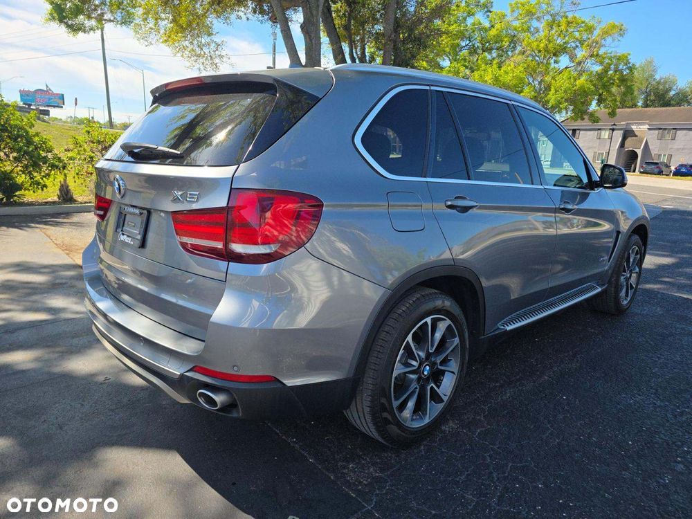 BMW X5 xDrive35i Edition Exclusive - 4
