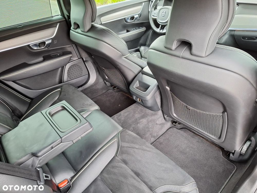 Volvo V90 T4 R-Design - 25