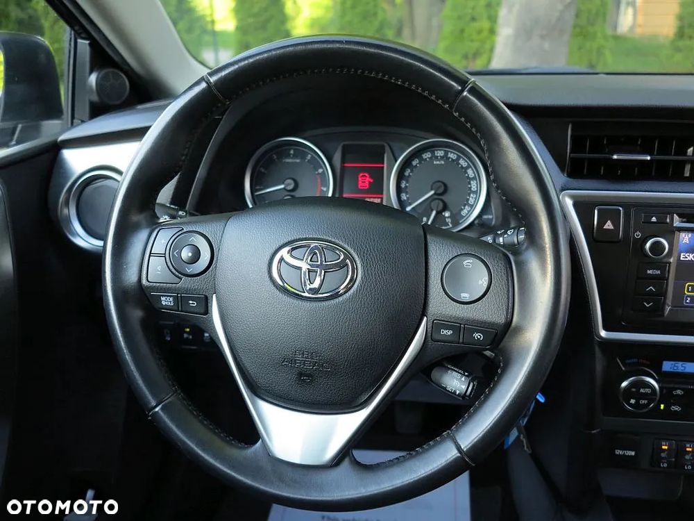 Toyota Auris 1.33 Dual-VVT-i START Edition - 26
