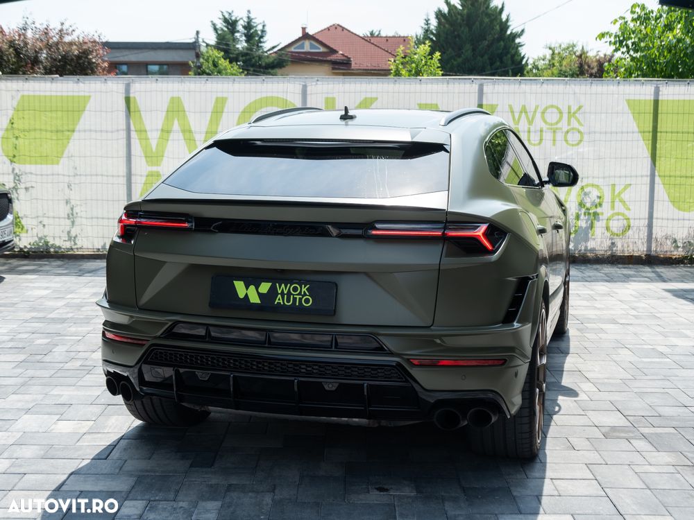 Lamborghini URUS - 16