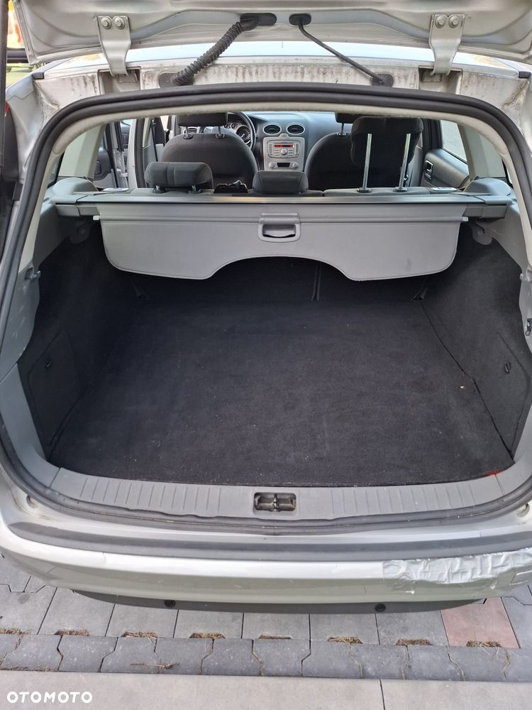 Ford Focus 1.8 TDCi Gold X - 16