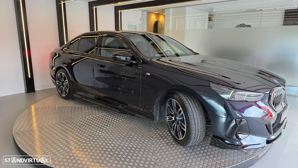 BMW 530 e Pack Desportivo M Pro - 19