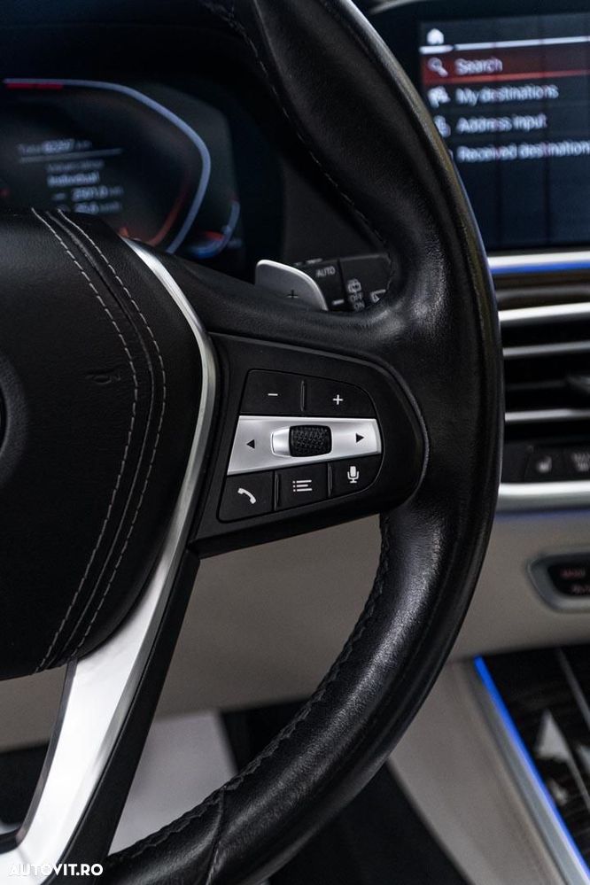 BMW X5 xDrive25d xLine - 36