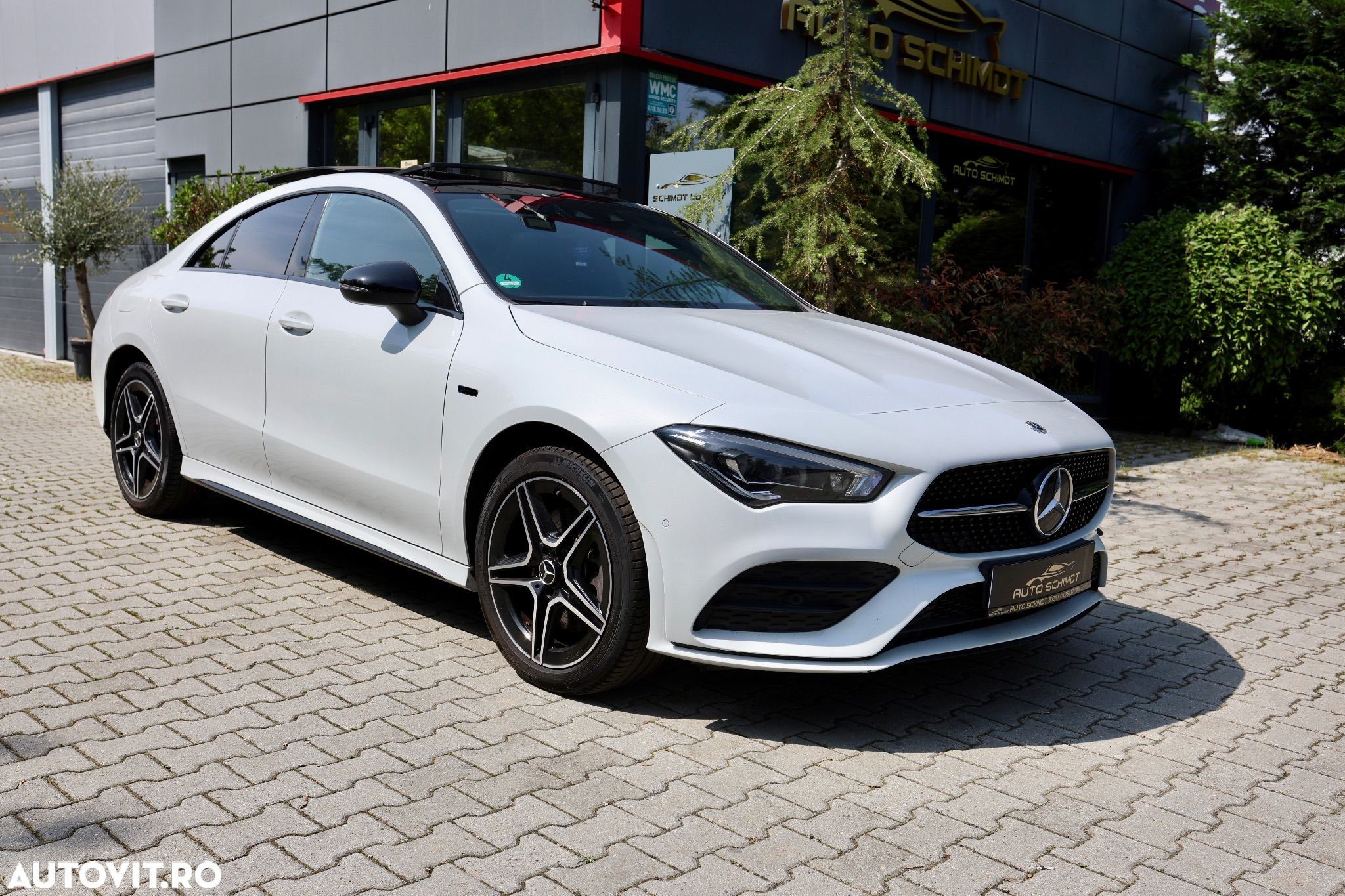 Mercedes-Benz CLA 250 e Shooting Brake 8G-DCT AMG Line Advanced Plus - 1