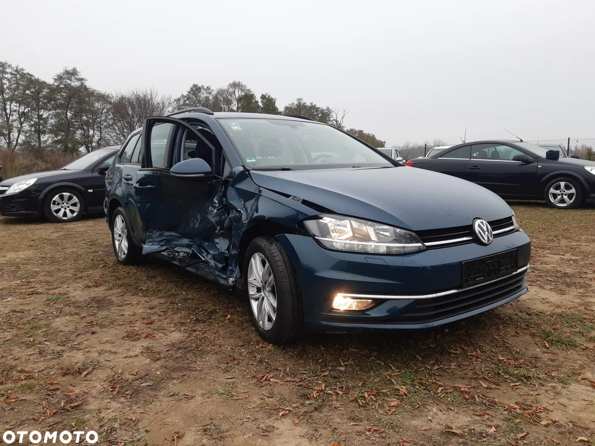 Volkswagen Golf VII 1.4 TSI BMT Comfortline - 2