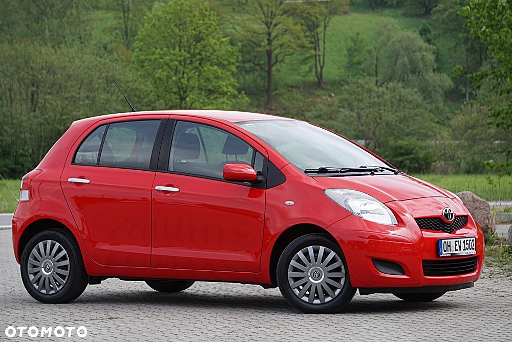 Toyota Yaris - 9