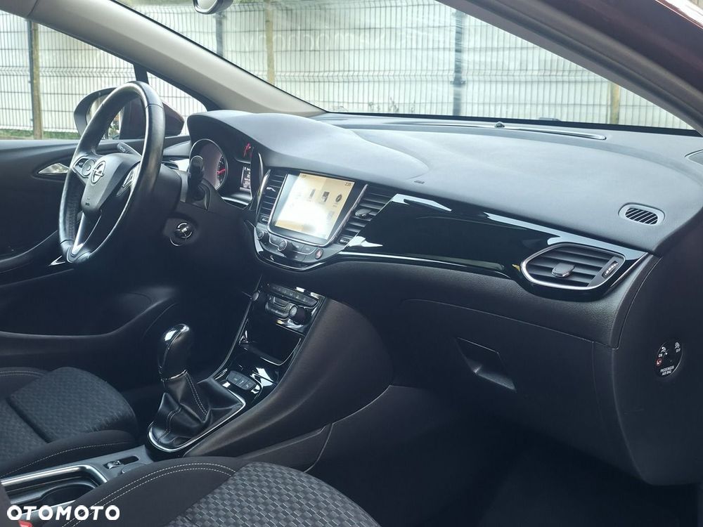 Opel Astra - 10