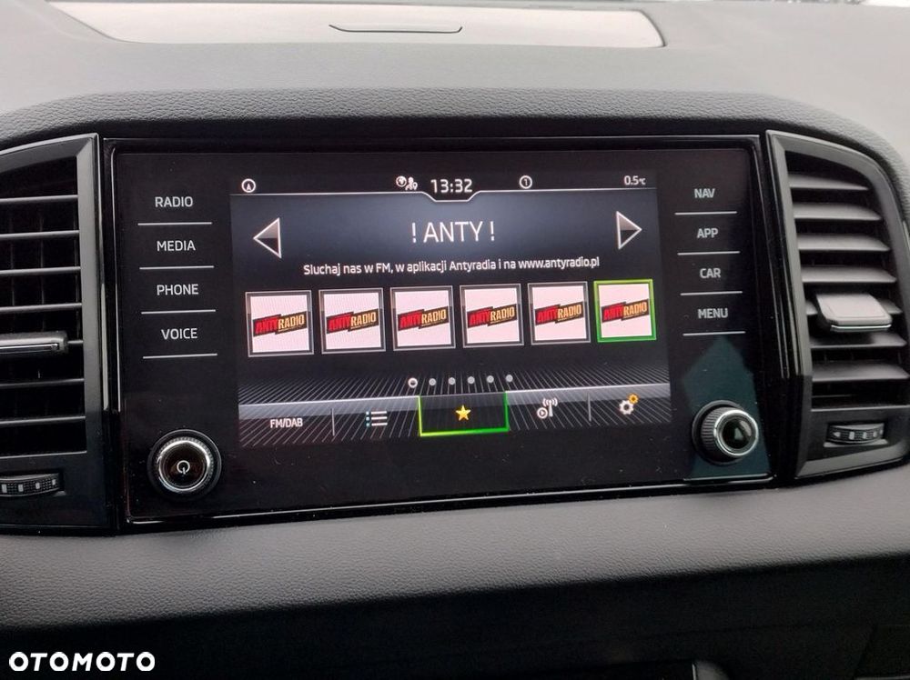 Skoda Karoq 1.5 TSI ACT Selection DSG - 30