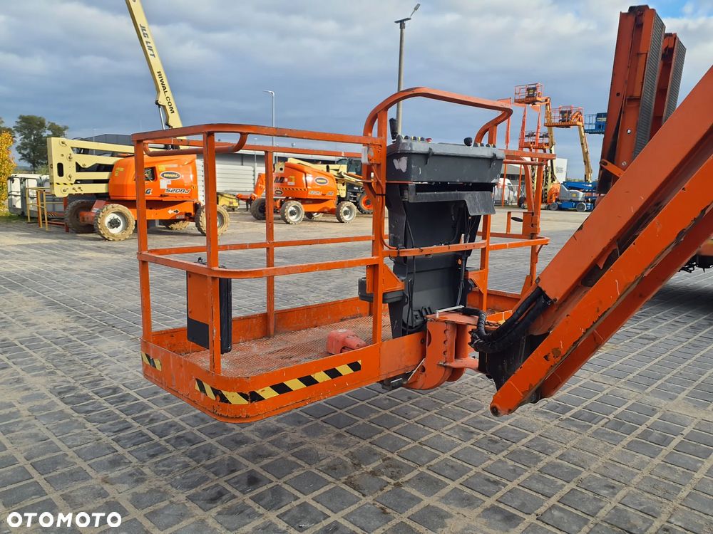 JLG 800AJ - 5