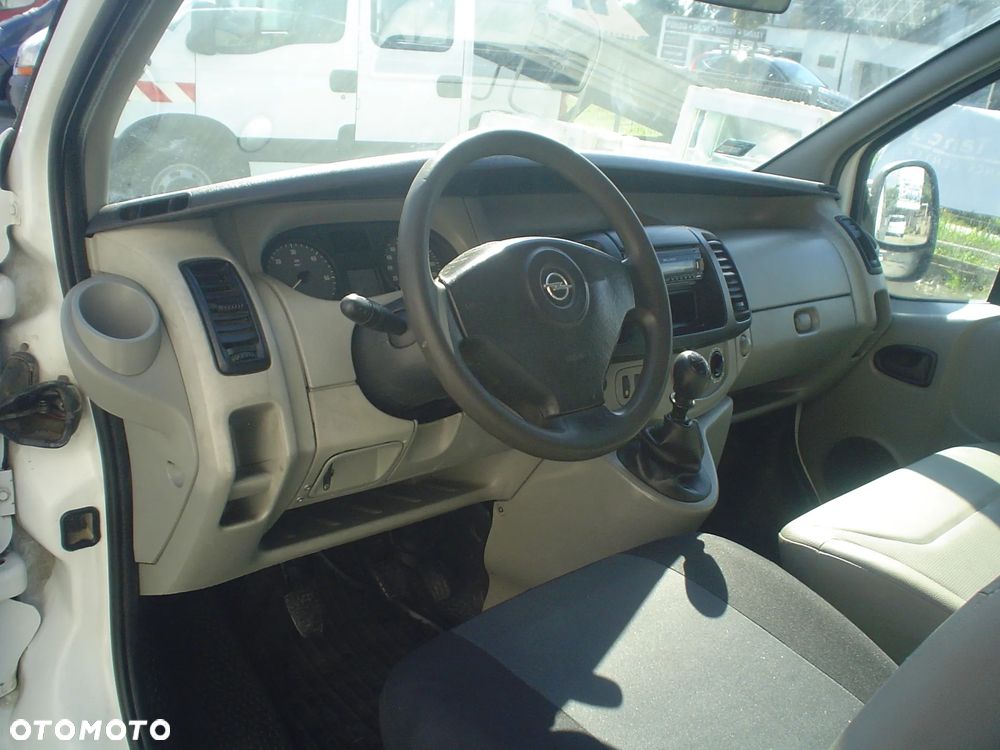 Renault TRAFIC - 19