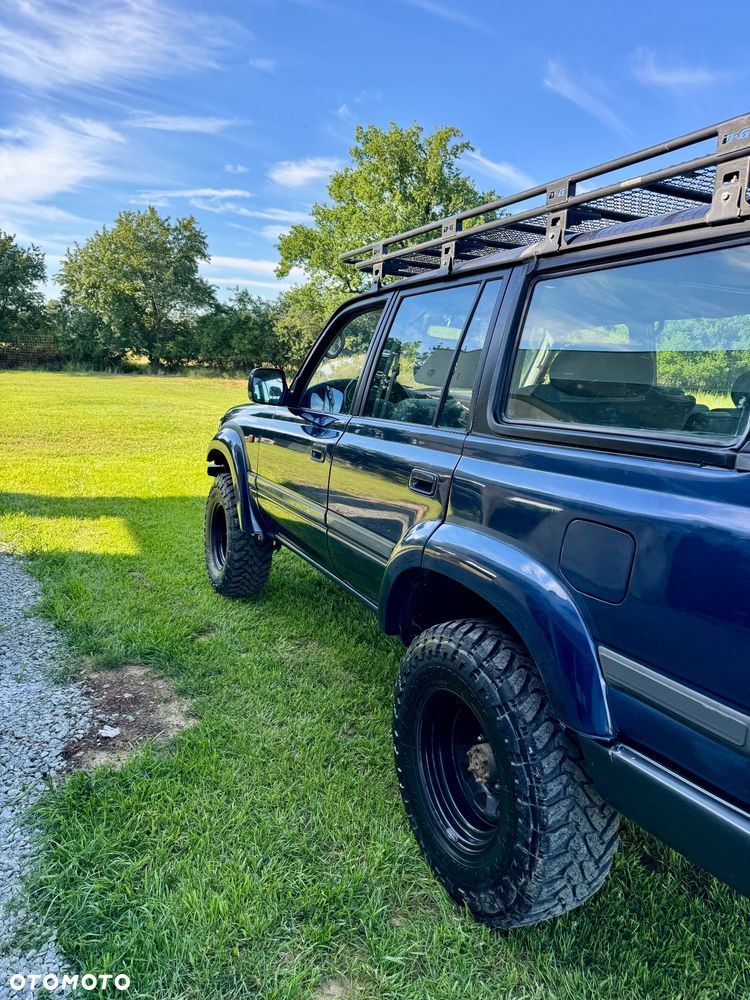 Toyota Land Cruiser HDJ80 - 10