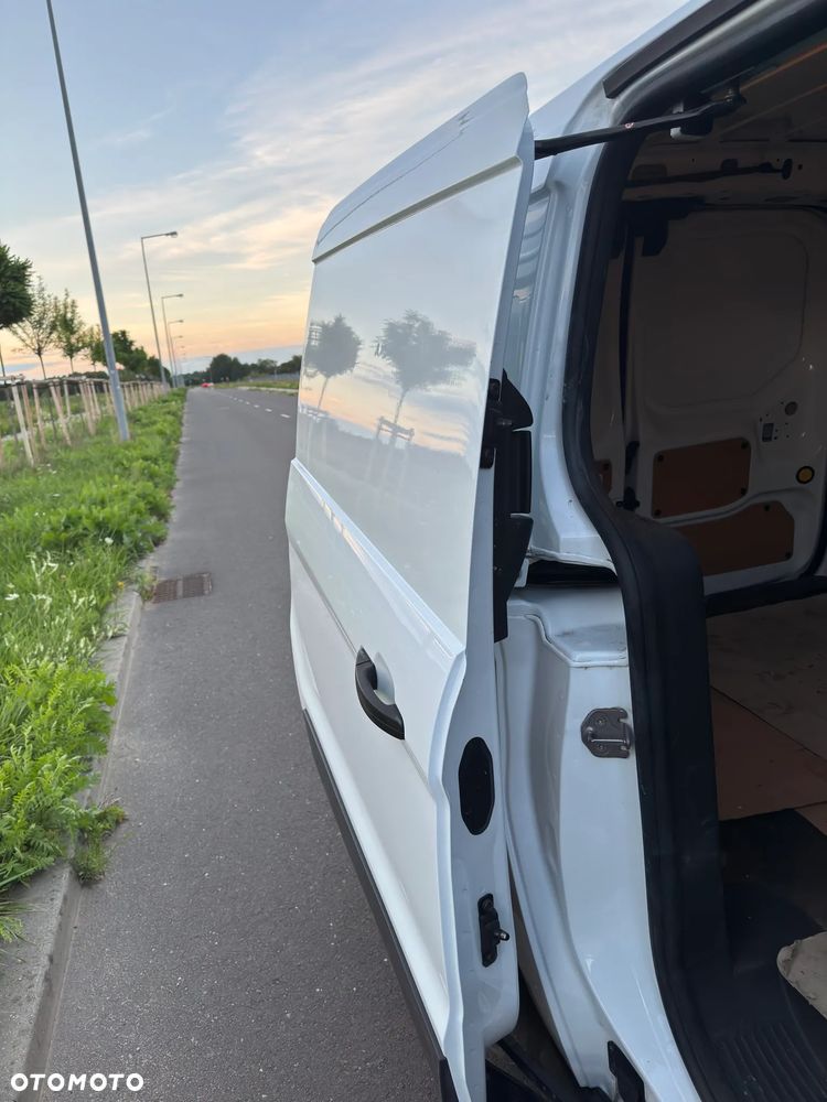 Ford Transit connect - 9
