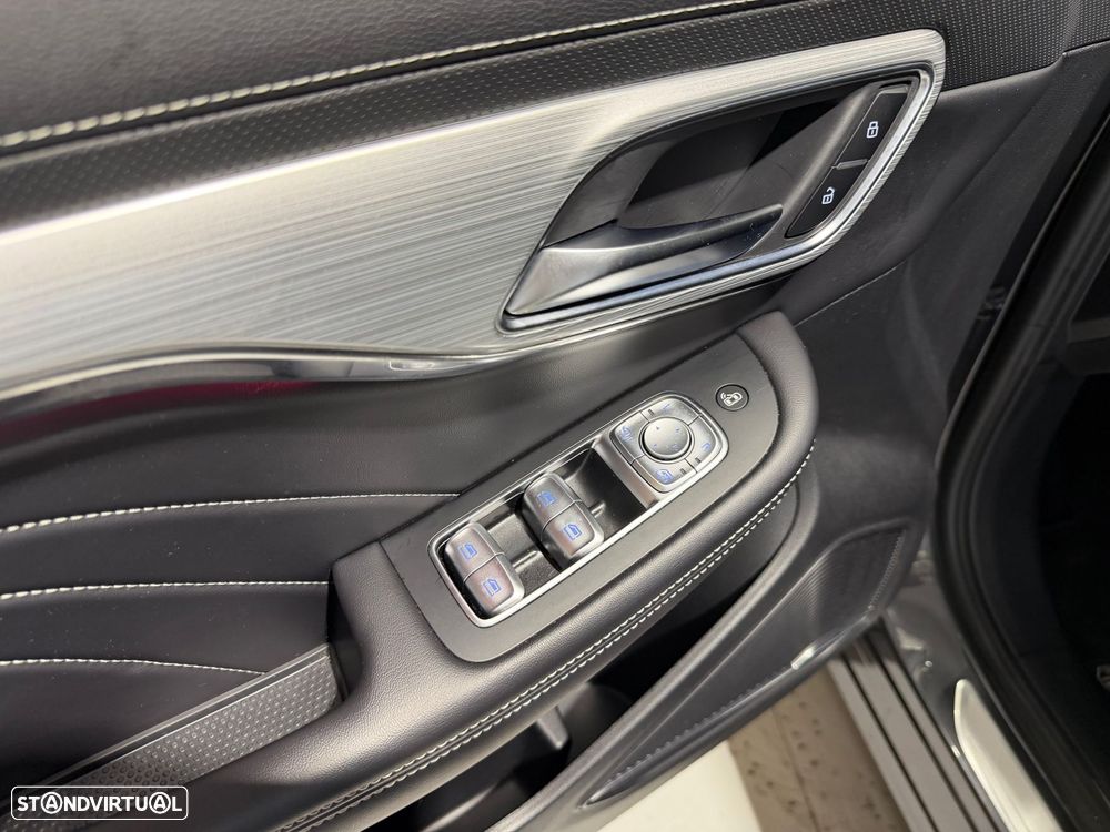 MG Marvel R 70 kWh Luxury - 35