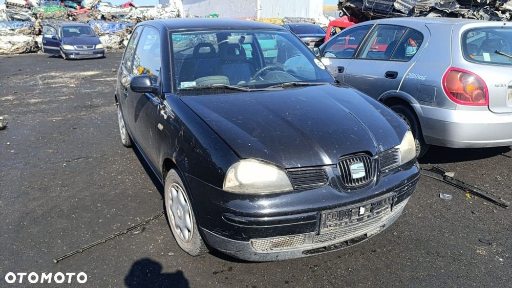 36249 Seat arosa lift model od 00-05 silnik 1.0 AUC skrzynia FFE lakier L041 - 6