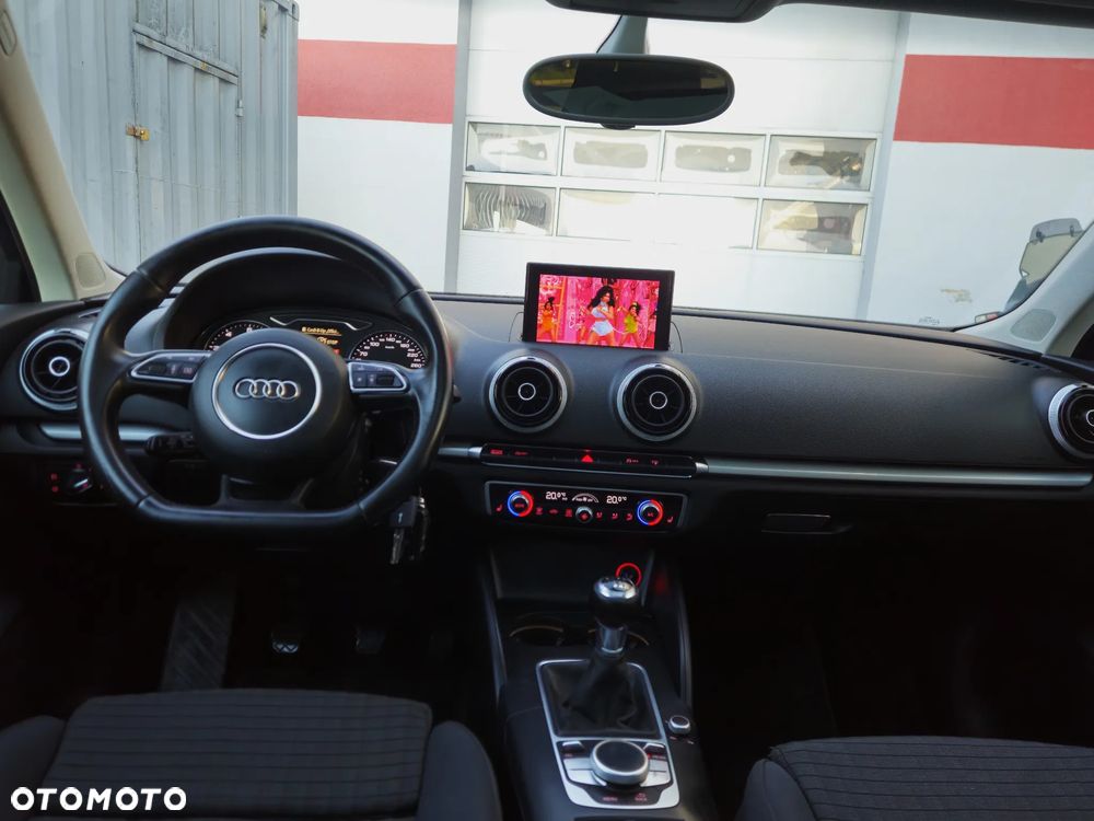 Audi A3 Sportback 1.4 TFSI Attraction - 22