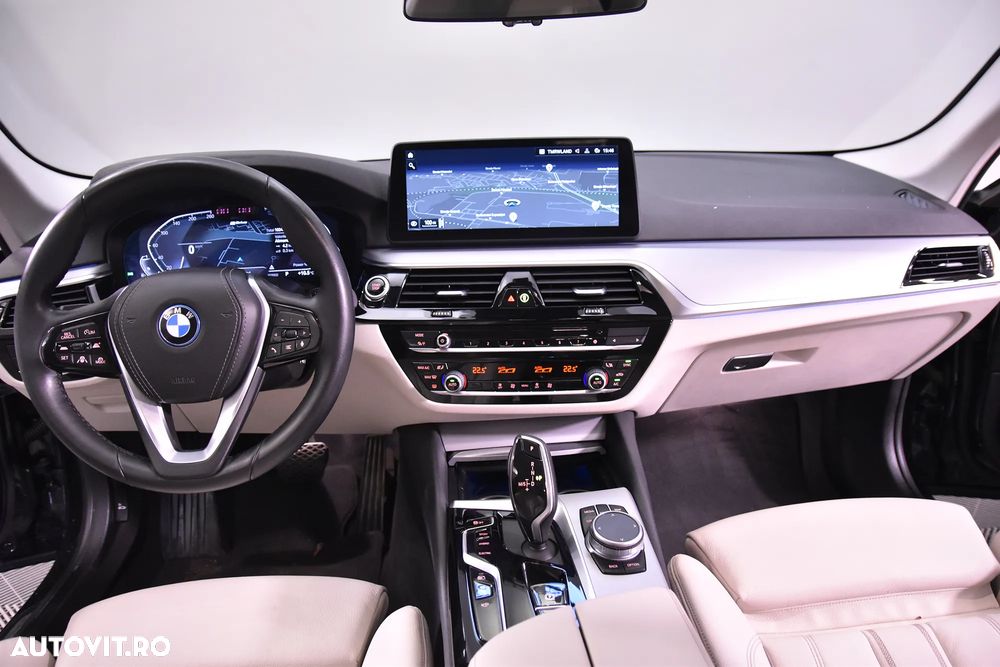 BMW Seria 5 - 10