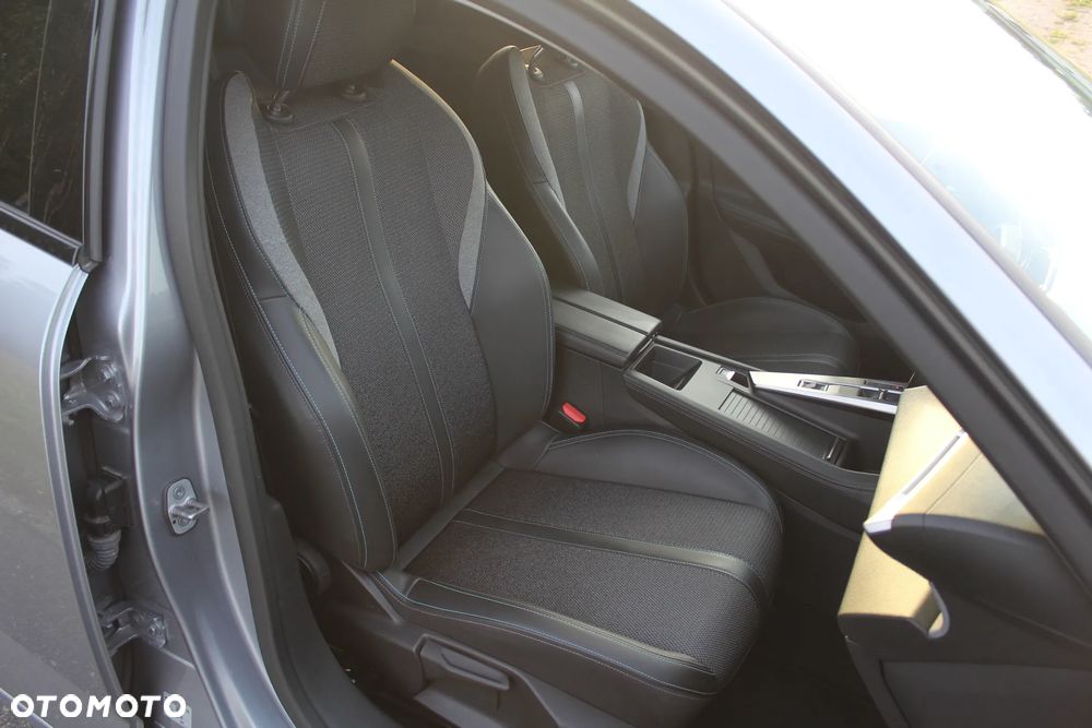 Peugeot 308 BlueHDi 130 Allure Pack - 25