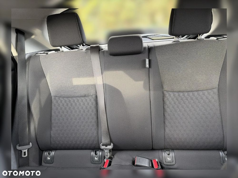 Toyota Yaris 1.5 Comfort CVT - 12