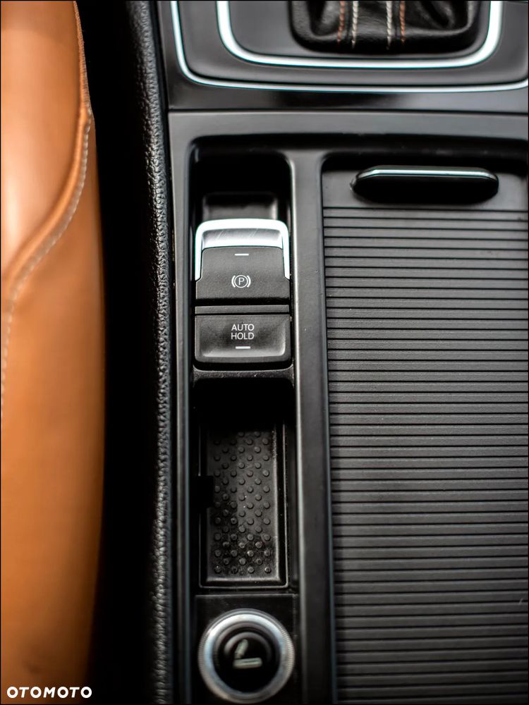 Volkswagen Golf - 29