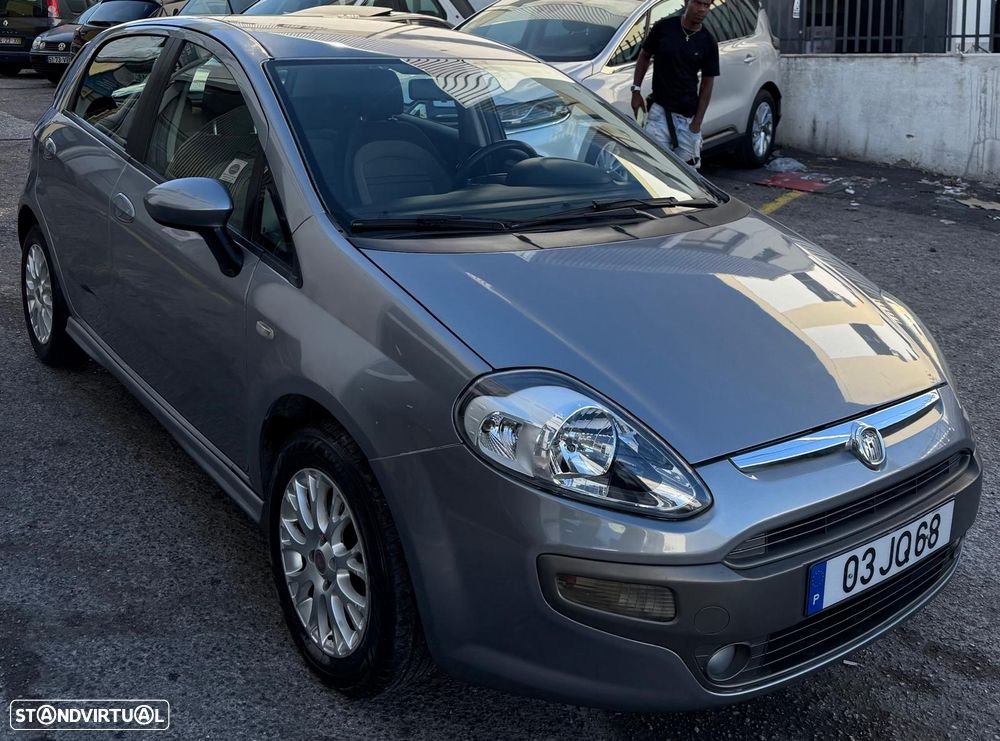 Fiat Punto Evo 1.4 Dynamic - 11