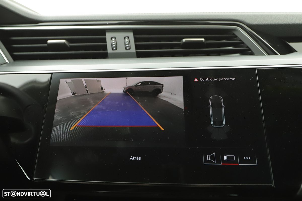 Audi Q8 e-Tron Sportback 50 quattro S line - 13