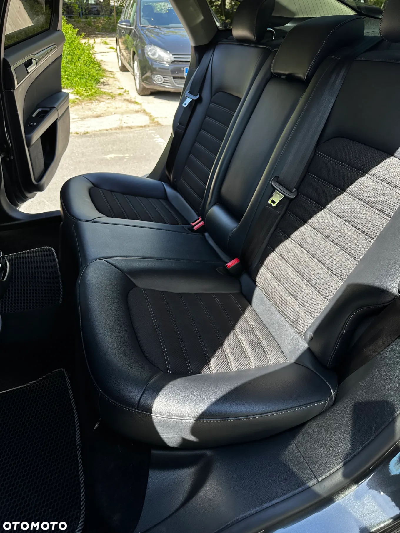Ford Fusion 2.0 EcoBoost Titanium - 16