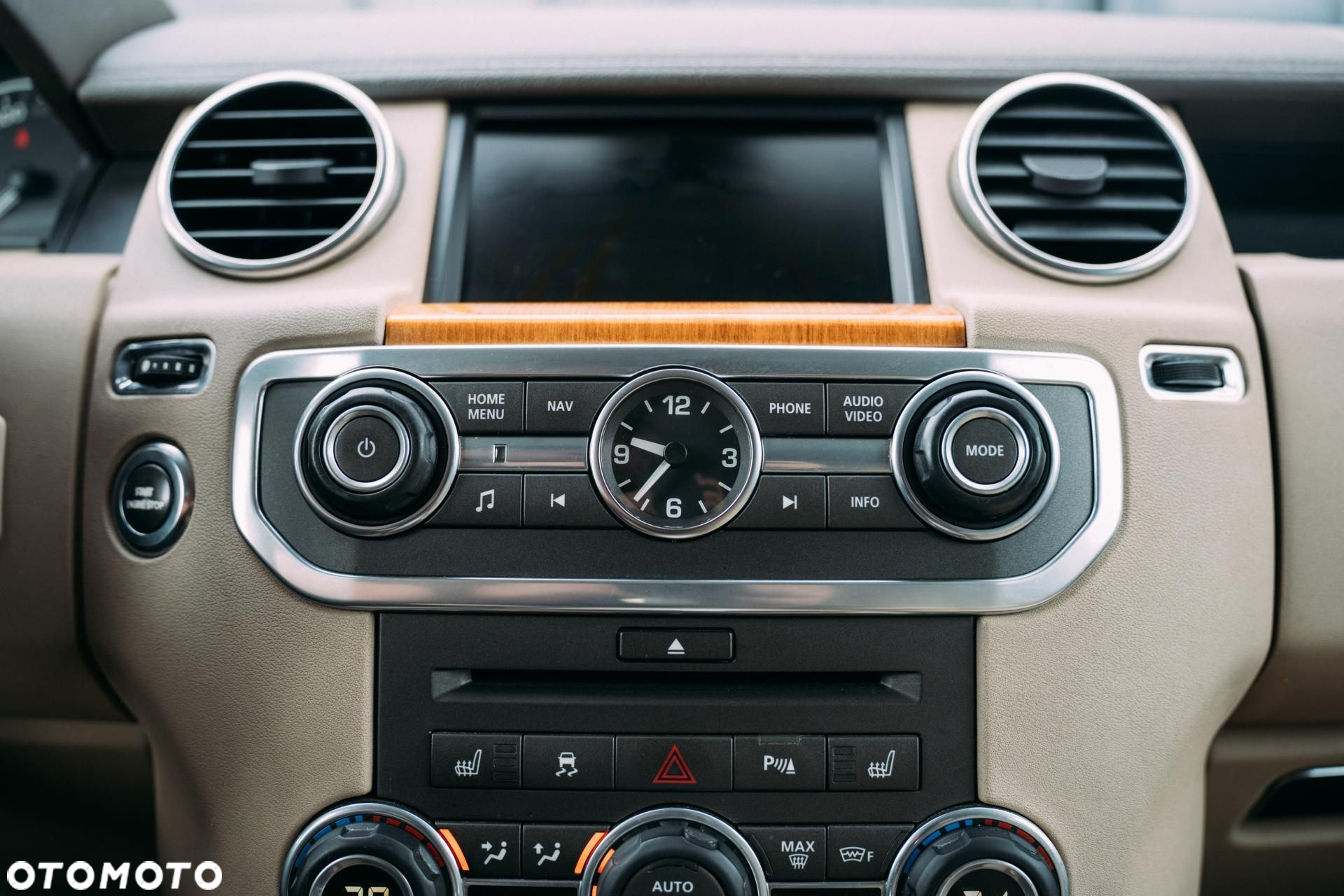 Land Rover Discovery - 14