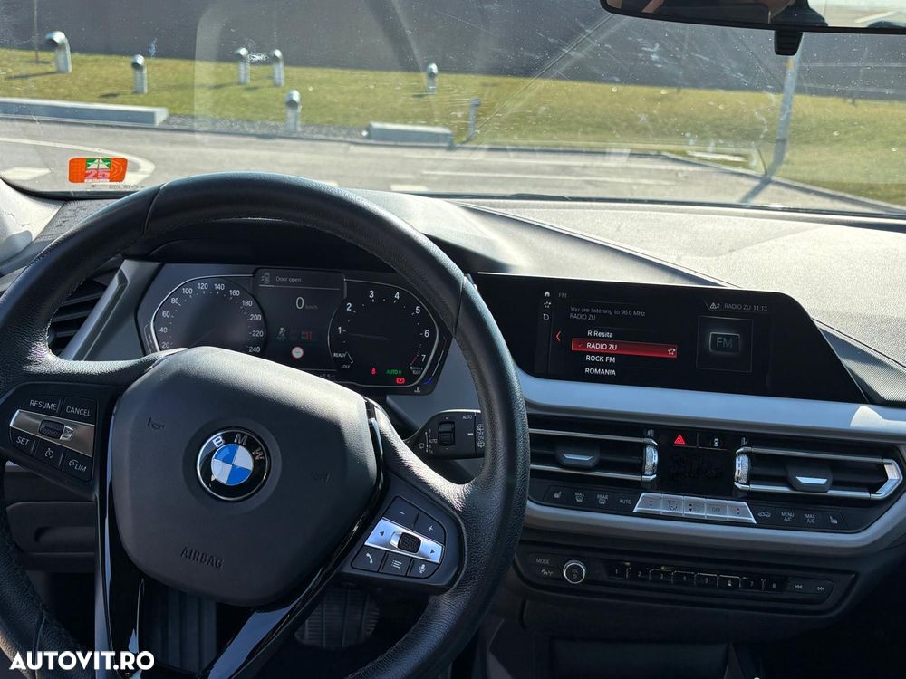 BMW Seria 1 118i Aut. Advantage - 2